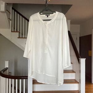 Elegant good quality blouse.